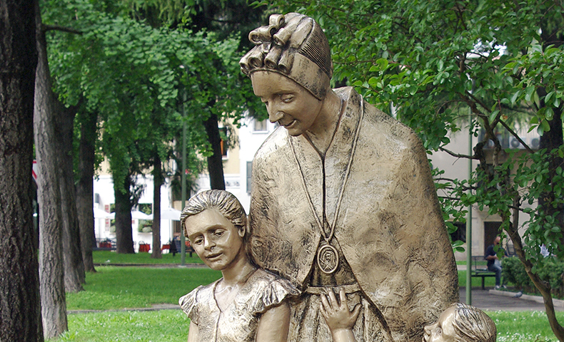 Saint of the day: Saint Magdalen of Canossa